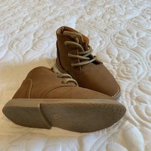 Toddler boy boots. Worn once or twice size 7